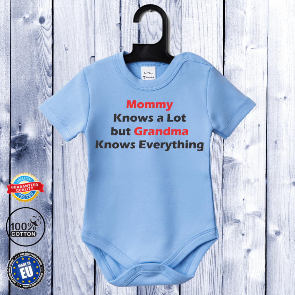 Бебешко боди с къс ръкав Бебешко синьо Grandma Knows Everything Бебешко боди с къс ръкав Бебешко синьо Grandma Knows Everything